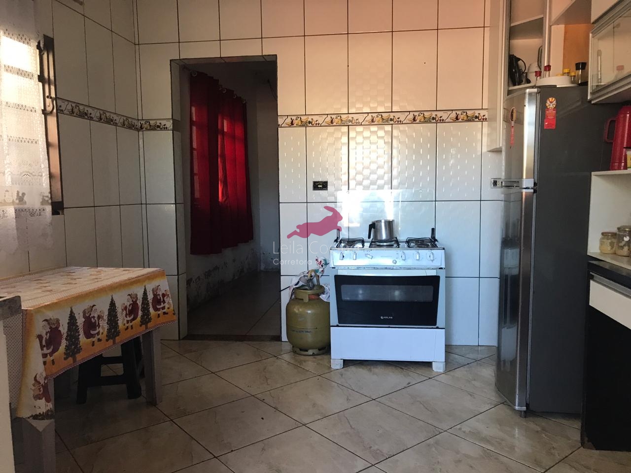 Casa à venda com 3 quartos, 300m² - Foto 9