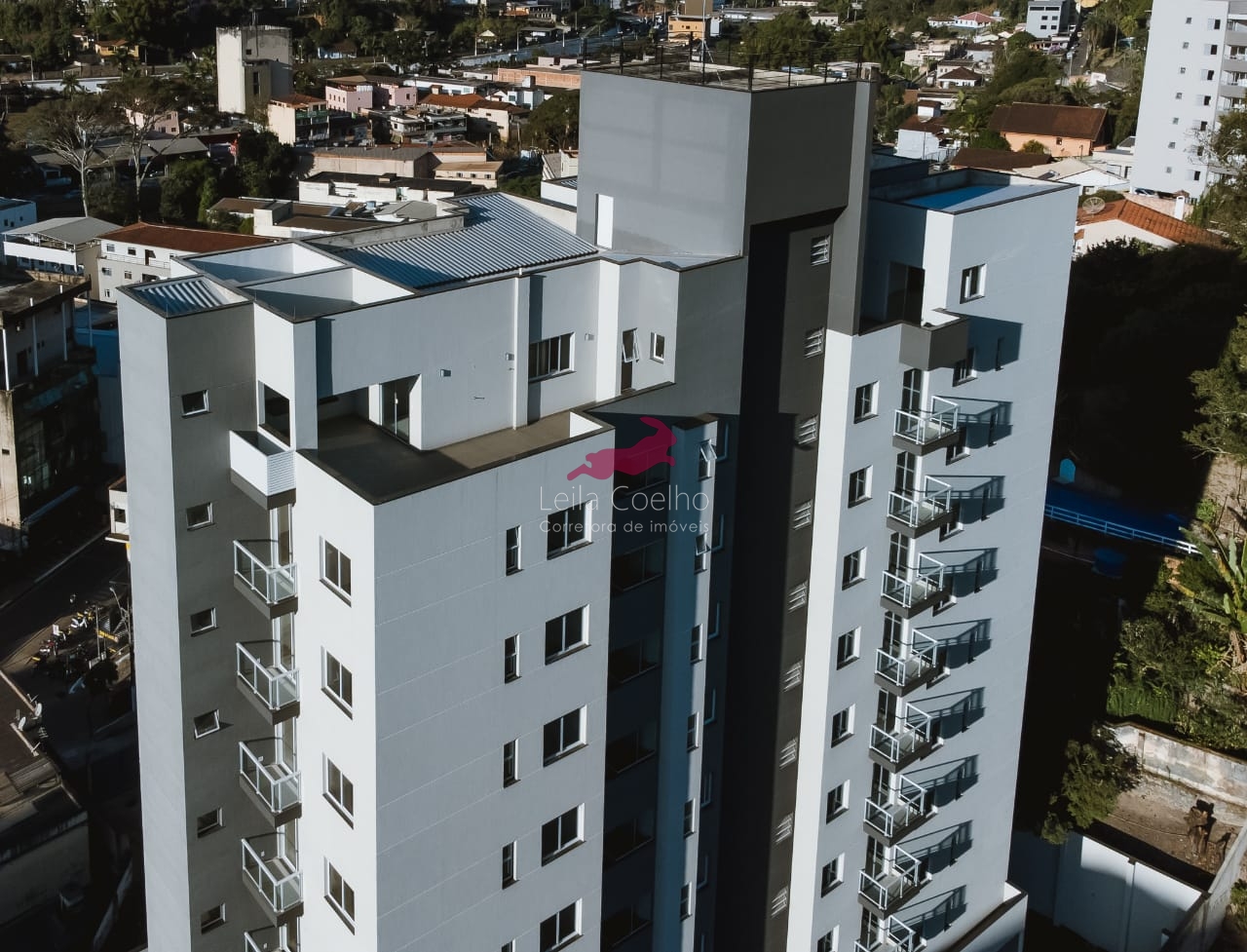 Casa Comercial à venda com 2 quartos, 67m² - Foto 4